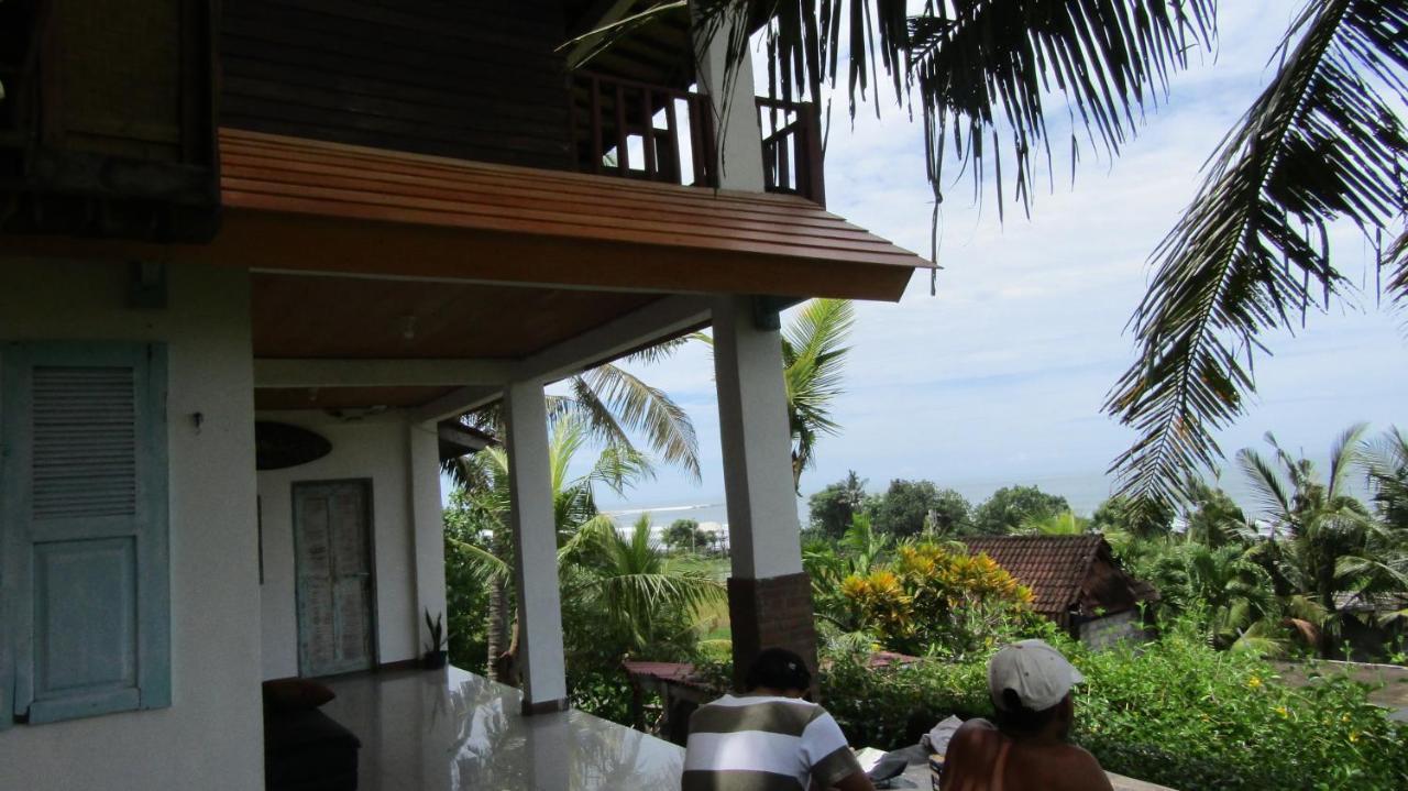 Dikaloha Surfschool And Stay Airsatang Zewnętrze zdjęcie