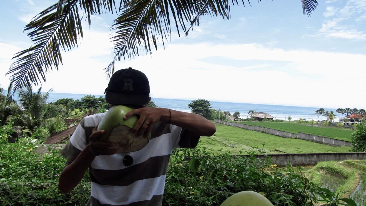Dikaloha Surfschool And Stay Airsatang Zewnętrze zdjęcie