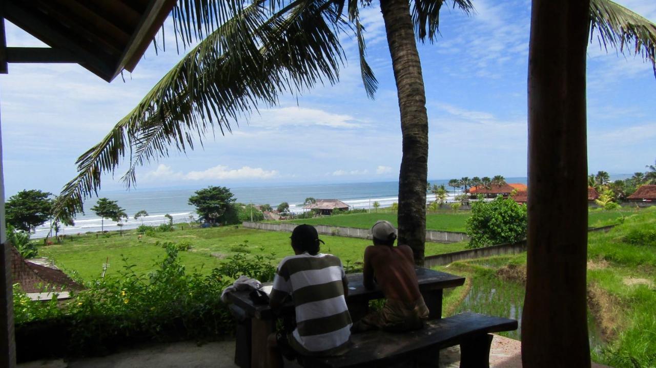 Dikaloha Surfschool And Stay Airsatang Zewnętrze zdjęcie