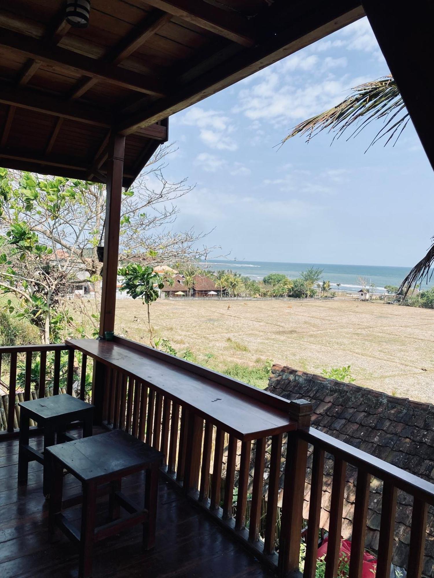 Dikaloha Surfschool And Stay Airsatang Zewnętrze zdjęcie